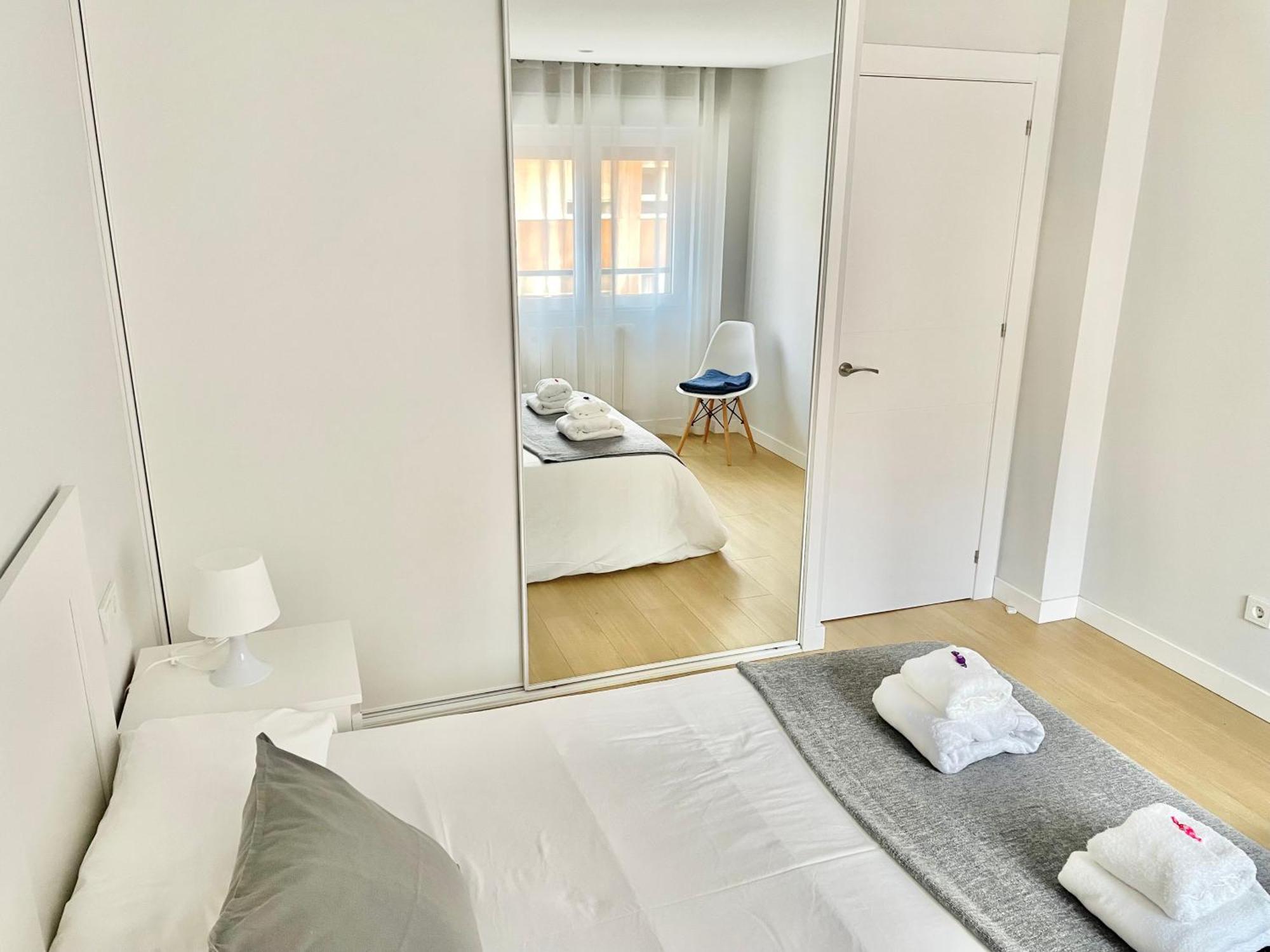 Apartamento San Lorenzo Playa. Vistas Al Mar. Gijon Luaran gambar
