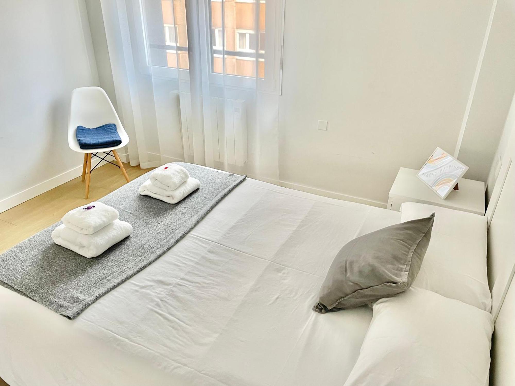 Apartamento San Lorenzo Playa. Vistas Al Mar. Gijon Luaran gambar