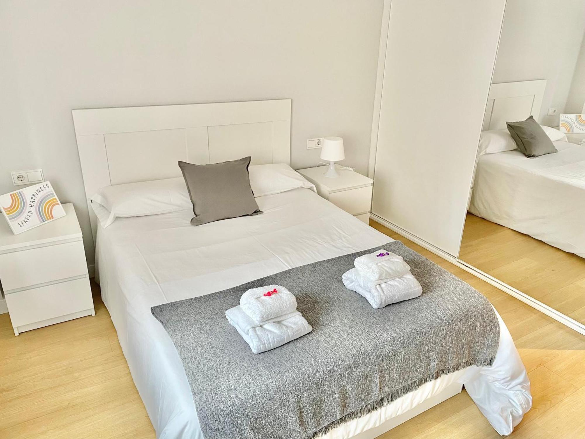 Apartamento San Lorenzo Playa. Vistas Al Mar. Gijon Luaran gambar