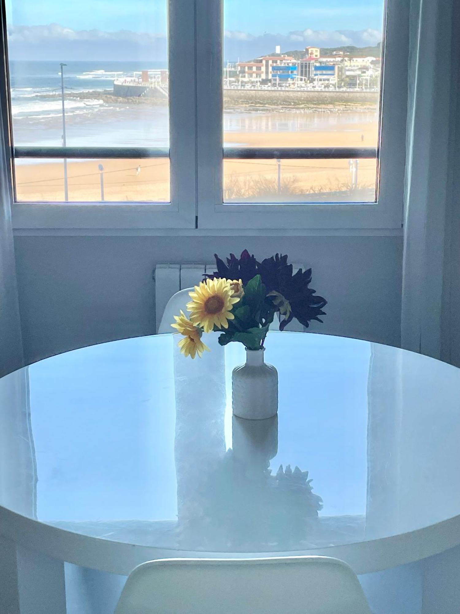 Apartamento San Lorenzo Playa. Vistas Al Mar. Gijon Luaran gambar