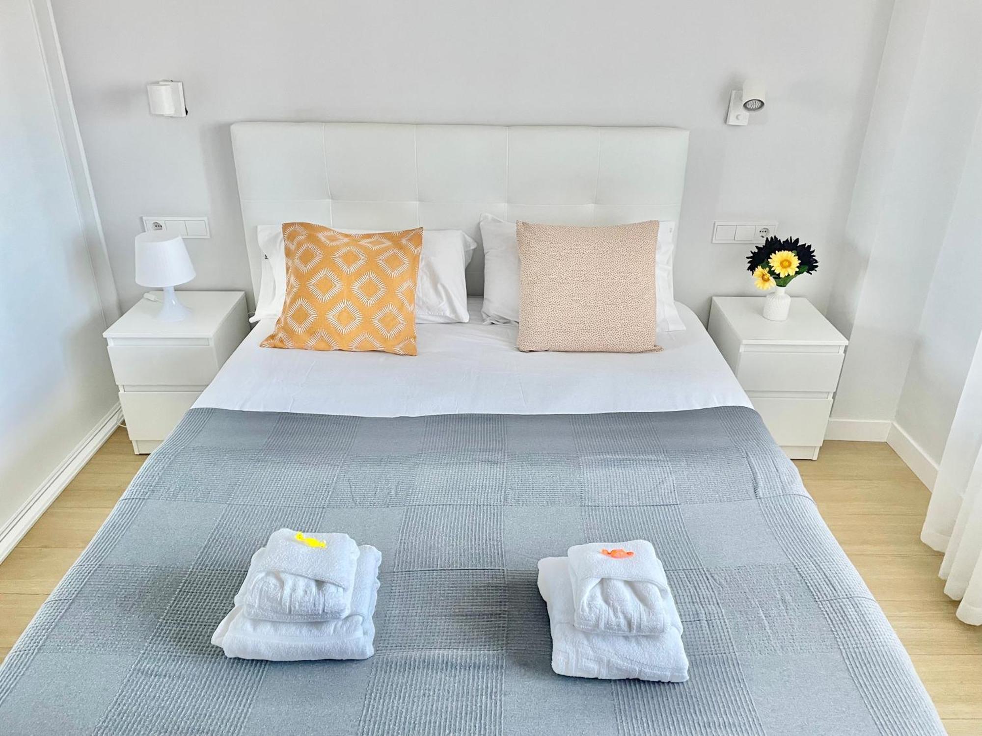 Apartamento San Lorenzo Playa. Vistas Al Mar. Gijon Luaran gambar